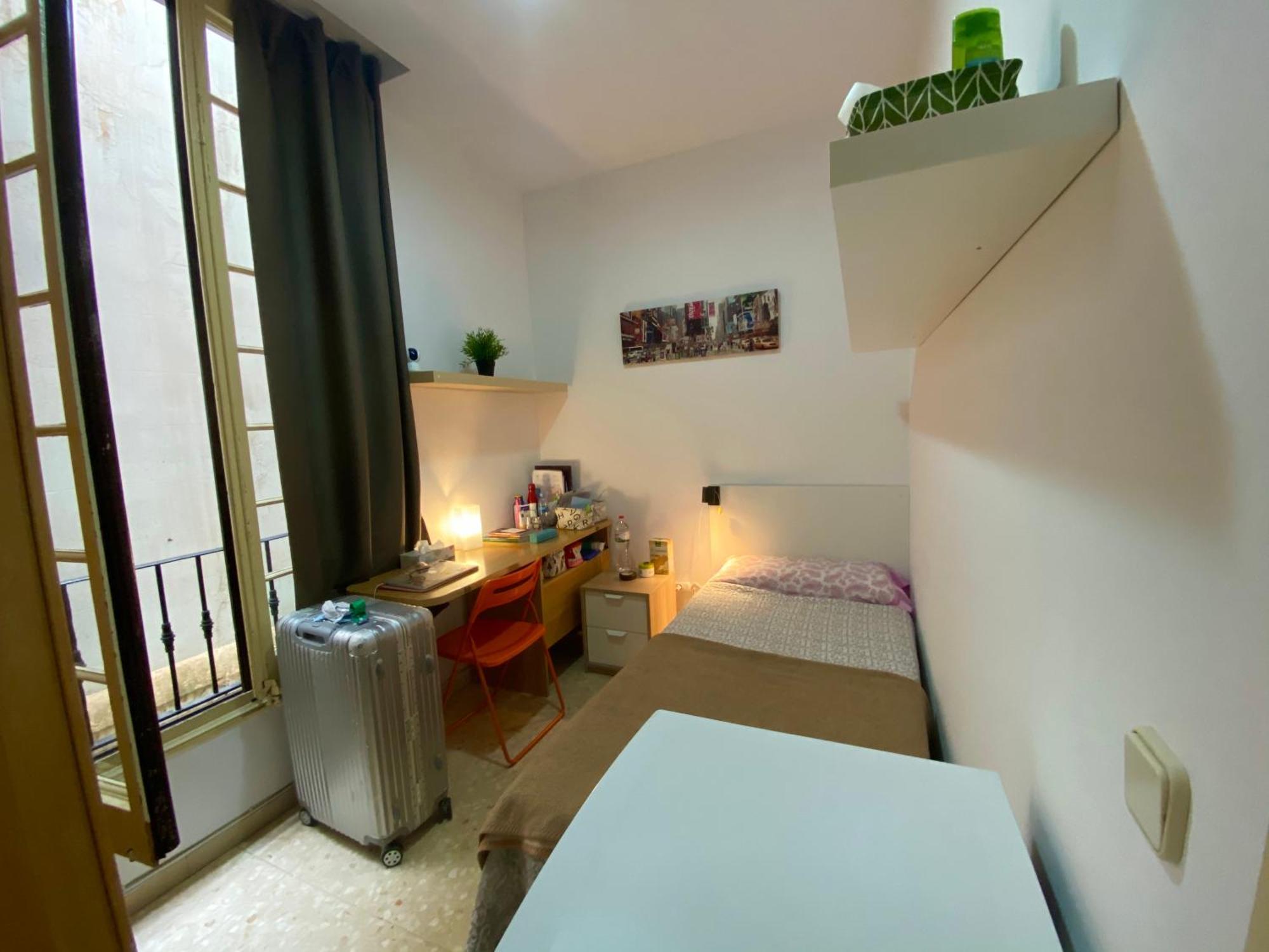 Housing Recommend For Students Apartment *